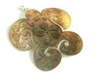 【送料無料】ジュエリー・アクセサリー パールシェルペンダントハンドメイドジュエリーhand carved turtle shape mother of pear...
