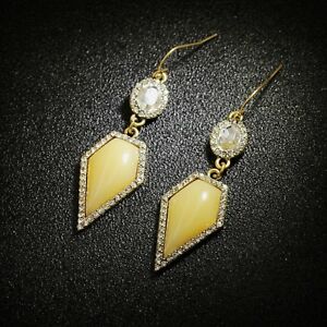 ジュエリー・アクセサリー イヤリングゴールデンアールデコオーバルトライアングルベージュboucles doreilles dore art deco ovale triangle beige bb8