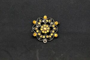 【送料無料】ジュエリー・アクセサリー ラインストーンブローチbroche ancienne avec les strass 【送料無料】ジュエリー・アクセサリー ラインストーンブローチbroche ancienne avec les strass