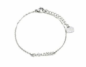 bc2958f bracelet fine chaine avec charm princesse acier argenteシルバースチールプリンセスチャームファインチェーンブレスレット※注意※NYからの配送になりますので2週間前後お時間をいただきます。人気の商品は在庫が無い場合がございます。ご了承くださいませ。サイズの種類の商品は購入時の備考欄にご希望のサイズをご記載ください。　携帯メールでの登録ですと楽天からのメールが届かない場合がございます。