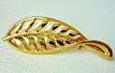 【送料無料】ジュエリー・アクセサリー ゴールドトーンリーフブローチbroche vintage neuf dore feuille stylise goldtone leaf brooch pins 6,1cm