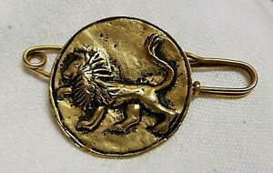 【送料無料】ジュエリー・アクセサリー ジュエルピンライオンリリーフゴールドメタルエイジドancien bijou broche epingle a nourrice lion en relief metal dore vieilli d4 【送料無料】ジュエリー・アクセサリー ジュエルピンライオンリリーフゴールドメタルエイジドancien bijou broche epingle a nourrice lion en relief metal dore vieilli d4
