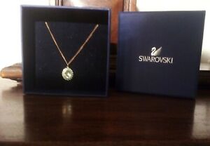 【送料無料】ジュエリー・アクセサリー スワロフスキージロコロコンクリスタッロスモールアゾレペンダントswarovski girocollo con cristallo 5037452 small azore pendant