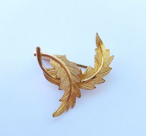 【送料無料】ジュエリー・アクセサリー ブローチゴールドプレートパターンbroche ancienne plaque or motif feuillesav54 【送料無料】ジュエリー・アクセサリー ブローチゴールドプレートパターンbroche ancienne plaque or motif feuillesav54