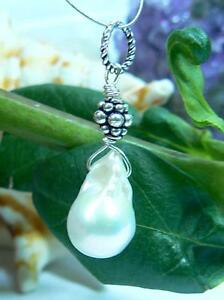 【送料無料】ジュエリー・アクセサリー ホワイトファイアパールマッシストシルバーペンダントveritable nucleees flameball keishi feu blanc perle 925 pendentif argent massif
