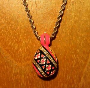 【送料無料】ジュエリー・アクセサリー ロシアペンダントエッグオレンジネックレスブラックエナメルス..