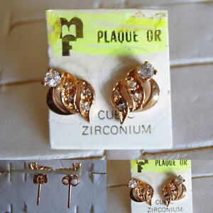 【送料無料】ジュエリー・アクセサリー メッキジルコニウムメッキイヤリングtres belle petites boucles doreilles percees plaque or zirconiums 8x10mm
