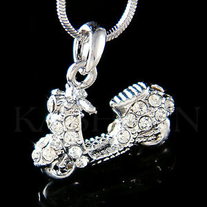 【送料無料】ジュエリー・アクセサリー スクーター?スワロフスキークリスタルオートバイエンジンネック..