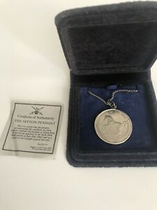 【送料無料】ジュエリー・アクセサリー セフトンペンダントネックレスシルバートーン