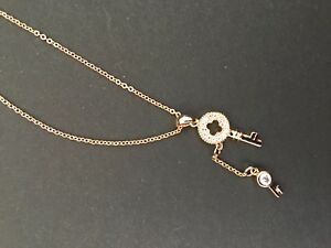 【送料無料】ジュエリー・アクセサリー ゴールドメッキペンダントキーセットplaccato oro pendente chiave set cz