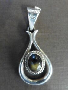 【送料無料】ジュエリー・アクセサリー トレボーペンデンティフオエイルドティグレヴェリタブルシュルアージェントヴィンテージtres beau pendentif oeil de tigre veritable sur argent vintage 1970