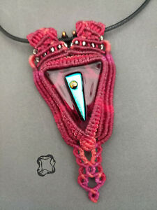 楽天hokushin【送料無料】ジュエリー・アクセサリー ガラスハンドメイドペンダントマイクロディジケートラブノットマクラメvetro fuso ciondolo fatto a mano microdedicarmi al macrame da nodi damore