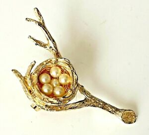 【送料無料】ジュエリー・アクセサリー ブロッシュニドドワゾーアベックオウフスシュルウンブランチドレヴィンテージミントエタットbroche nid doiseau avec oeufs sur une branche dore vintage 5,3cm mint etat neuf