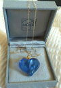 【送料無料】ジュエリー アクセサリー ラリックハートゴールドチェーンレア lalique intrecciate favoloso cuore blu con catena doro 9 ct rara ~ in sospeso