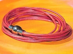 【送料無料】ジュエリー・アクセサリー アンティークウーマンレッドレザースチールダブルラップブレスレットライムベイアートantico donna rosso pelle e in acciaio doppia wrap bracciale da lyme bay art