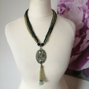 bohemian etnico verde nero multi strand con perline collana con ciondolo ovale con nappaボヘミアンエスニックブラックグリーンマルチストランドビーズオーバルペンダントネックレスタッセル※注意※NYからの配送になりますので2週間前後お時間をいただきます。人気の商品は在庫が無い場合がございます。ご了承くださいませ。サイズの種類の商品は購入時の備考欄にご希望のサイズをご記載ください。　携帯メールでの登録ですと楽天からのメールが届かない場合がございます。