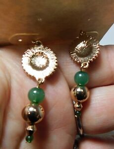 hokushinの【送料無料】ジュエリー・アクセサリー コートニーゴールドペンダントグリーンホールストラススパイイイヤリングnwt courtney g color oro pendente con foro verde strass orecchini spii｜アングル3