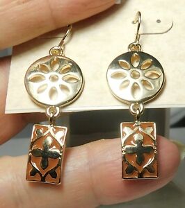 【送料無料】ジュエリー・アクセサリー コートニーゴールドペンダントエナメルクロススパイイイヤリングnwt courtney g color oro penden...