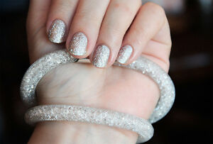 【送料無料】ジュエリー・アクセサリー ブレスレットコリアースターダストエレメントレジンRエトワールスワロフスキーbracelet collier stardust pourssiere detoile swarovskiR elements resine blanc