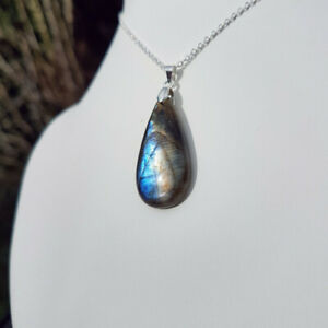 【送料無料】ジュエリー・アクセサリー ペンデンティフエンラブラドリットpendentif en labradorite aaa