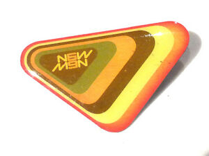 【送料無料】ジュエリー・アクセサリー ビジュアリアジュシルバーブローチニューマンブローチbijou alliage argente broche man brooch