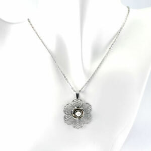 【送料無料】ジュエリー・アクセサリー ステンレスシルバーカラーネックレスcollana fiore e perla in acciaio inox, colore argento, 45cm 【送料無料】ジュエリー・アクセサリー ステンレスシルバーカラーネックレスcollana fiore e perla in acciaio inox, colore argento, 45cm