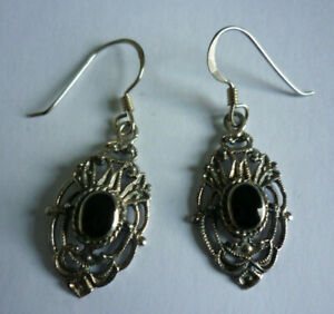 【送料無料】ジュエリー・アクセサリー シルバースターリングスタンプイヤリング925 argento sterling orecchini timbrato onyx