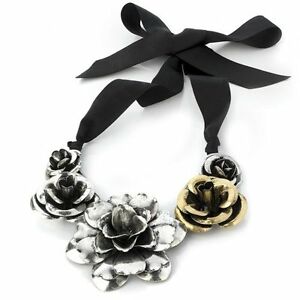 【送料無料】ジュエリー・アクセサリー アンティークゴールドシルバーフラワーローズサシェビブジロコロネックレスantico oro e argento fiore rose bustino pettorina multifunzione girocollo collana