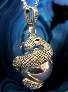 【送料無料】ジュエリー・アクセサリー シルバーヘビペンダントサウンドボールボールciondolo argentato serpente si contorce per suono sfera sfera suono