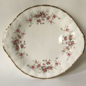 キッチン用品・食器・調理器具・陶器　パラゴンビクトリアナローズケーキプレート扱わファインボーンチャイナイングランドピンクフローラルParagon Victoriana Rose Cake Plate Handled Fine Bone China England Pink Flo