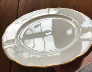 【送料無料】キッチン用品・食器・調理器具・陶器　ミカサゴールドティアラ骨中国プラッター優れた条件..