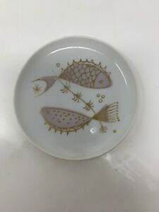 【送料無料】キッチン用品・食器・調理器具・陶器　金魚磁器ディッシュノルウェー手描き番号PORSGRUND Gold FISH Porcelain Dish 3 3/8 NORWAY Handpainted Numbered #58