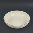 【送料無料】キッチン用品・食器・調理器具・陶器 フリントリッジチャイナベルミアインチアンカバードベジタブルボウルオフホワイトプラチナFlintridge China Bellmere 8 inch Uncovered Vegetable Bowl (Off White/Platinum)(3)