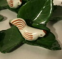 yzLb`piEHEE@whnK[͗t̏ꏊJ[hz_[tBMAɌ{`Herend Hungary Porcelain Hand painted Chicken on Leaf Place Card Holder figurine