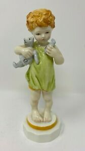 【送料無料】キッチン用品・食器・調理器具・陶器　ヴィンテージロイヤルウスター「水曜日の子供は小さなを知っている」フィギュアVINTAGE ROYAL WORCESTER WEDNESDAY'S CHILD KNOWS LITTLE WOE FIGURINE #3521