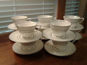 【送料無料】キッチン用品・食器・調理器具・陶器　ヴィンテージ・セット・オブ・テンロイヤル・ドルト..