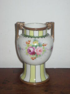 【送料無料】キッチン用品・食器・調理器具・陶器　ノリタケツインは花瓶の花を扱ったNORITAKE TWIN HANDLED VASE FLOWERS