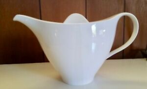 ̵ۥåʡĴƫܥåۥۥ磻ȥǥƥݥåȥɥĤǺ줿ŨŨVilleroy & Boch 1748 WHITE DECO TEAPOT MADE IN GERMANY FINE CHINA LOVELY