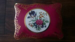 ̵ۥåʡĴƫ⡼弧ȶȢLimoges porcelain trinket box