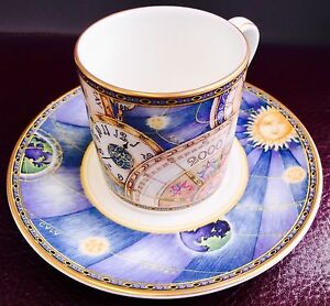 【送料無料】キッチン用品・食器・調理器具・陶器　ロイヤル・ドゥルトンミレニアムボーンチャイナデミタッセコレクターズカップソーサーRoyal Doulton Millennium H5263 Bone China Demitasse Collector's Cup & Saucer(3)