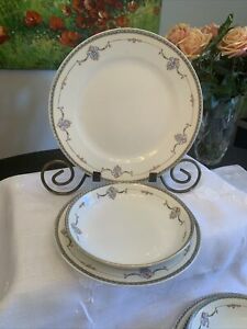 【送料無料】キッチン用品・食器・調理器具・陶器　年、ノリタケ賞受賞者ロット皿ピンクの花と青いスワッグ1921, NORITAKE LAUREATE 61235 LOT OF 12 PLATES PINK FLOWERS WITH BLUE SWAG