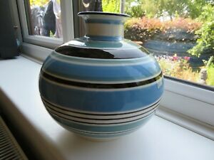 hokushin㤨̵֡ۥåʡĴƫҿɥåӥؤι⤤礭ʥ*RARE PRESTIGE* WEDGWOOD DECORATIVE VASE 9 INCHES TALL *LARGE SIZE*פβǤʤ24,980ߤˤʤޤ