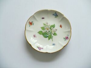 ̵ۥåʡĴƫƥޥեβֺANTIQUE c1890 MEISSEN FLOWER ENCRUSTED SAUCER FLOWER & INSECT DECORATION