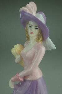 【送料無料】キッチン用品・食器・調理器具・陶器 コールポートフィギュアセンチメントザバースデープレゼントファインボーンチャイナCoalport Figurine...