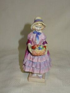 ̵ۥåʡĴƫATTRACTIVE ROYAL DOULTON FIGURE/FIGURINE - HN1...