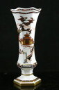 Antique Royal Worcester Hexagonal Vase 2372 Chinoiserie Pagoda Temple Fence 1912アンティークロイヤルウスター六角形の花瓶シノワズリーパゴダテンプルフェンス※注意※NYからの配送になりますので2週間前後お時間をいただきます。人気の商品は在庫が無い場合がございます。ご了承くださいませ。サイズの種類の商品は購入時の備考欄にご希望のサイズをご記載ください。　携帯メールでの登録ですと楽天からのメールが届かない場合がございます。