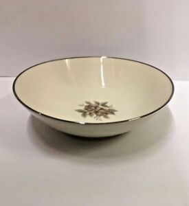 【送料無料】キッチン用品・食器・調理器具・陶器　ノリタケシリアルクーペボウルより利用可能Noritake RHODA 6-1/4 Cereal/Coupe Bowl　MORE Available