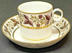 ANTIQUE MINTON PORCELAIN DEMITASSE COFFEE CAN &amp; SAUCER, PATT No 60 'STRAWBERRY'アンティークミントン磁器デミタッセコーヒー缶ソーサー、パット「ストロベリー」※注意※NYからの配送になりますので2週間前後お時間をいただきます。人気の商品は在庫が無い場合がございます。ご了承くださいませ。サイズの種類の商品は購入時の備考欄にご希望のサイズをご記載ください。　携帯メールでの登録ですと楽天からのメールが届かない場合がございます。