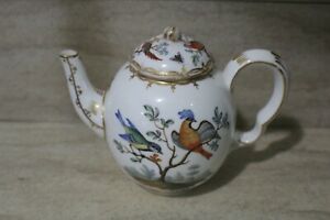 ̵ۥåʡĴƫƥޥĻ享ƥݥåAntique MEISSEN Hand Painted Birds and Insects Small Porcelain Teapot