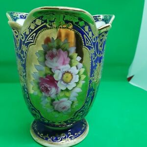 【送料無料】キッチン用品・食器・調理器具・陶器　見事な手塗装と重い金色のノリテイク面花瓶STUNNING HAND PAINTED AND HEAVY GILDED NORITAKE THREE SIDED VASE